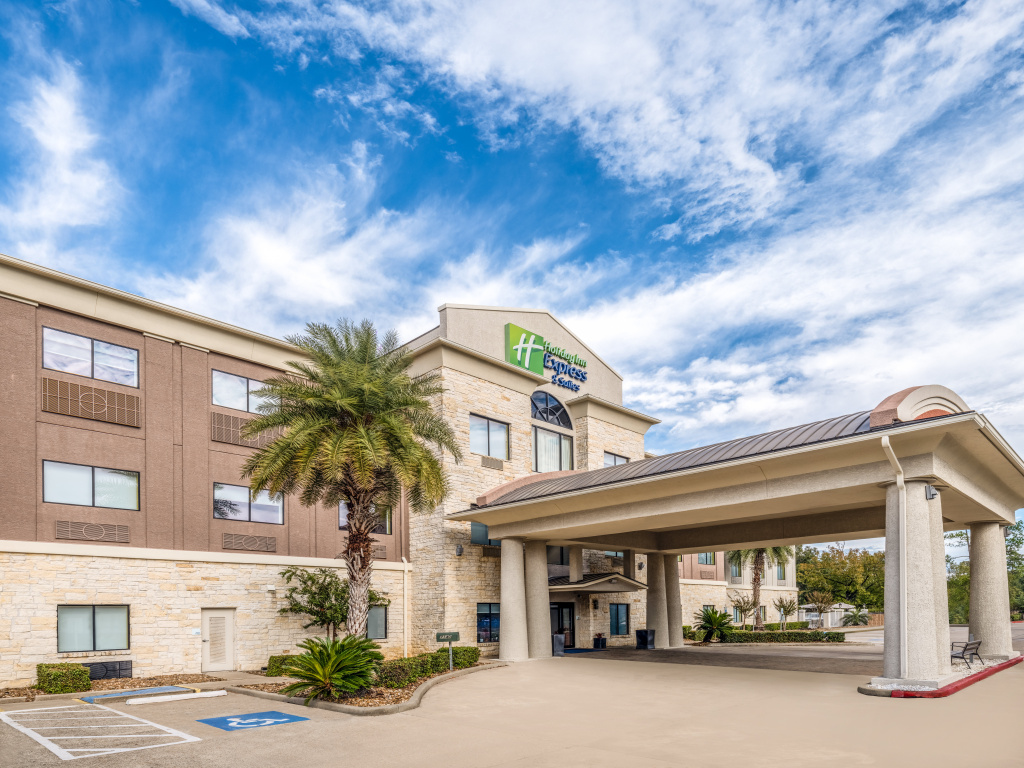 Holiday Inn Express Hotel & Suites BEAUMONT NW by IHG