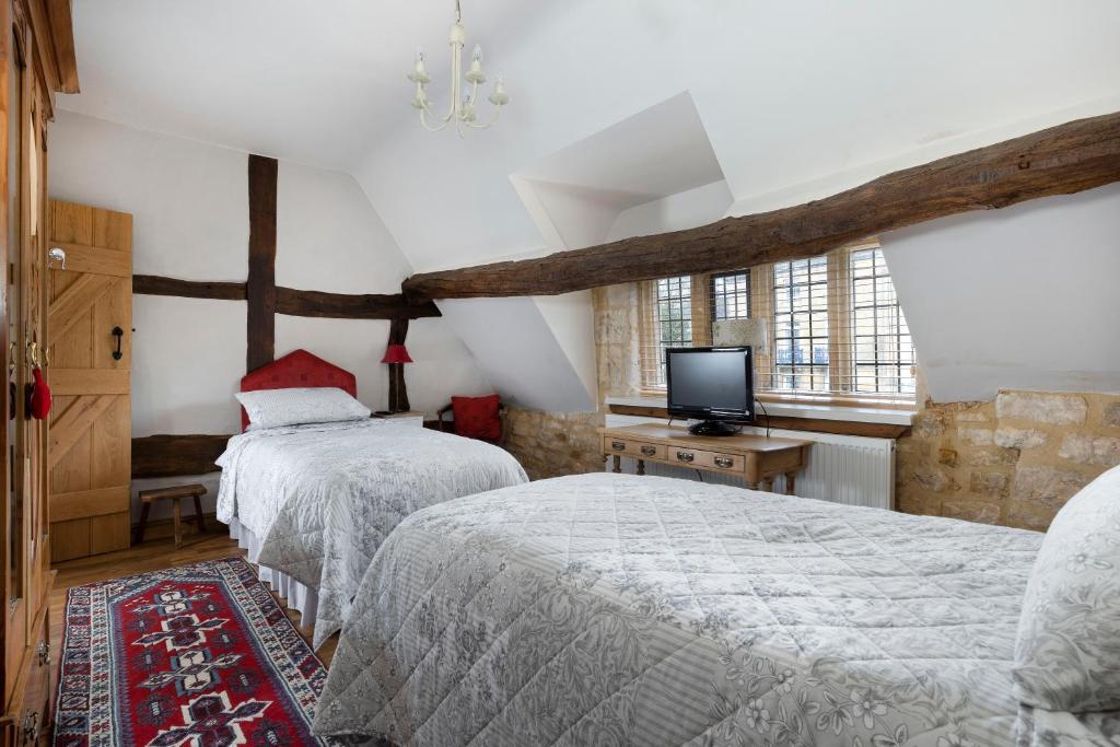 Badgers Hall Bespoke Traditional Bed and Breakfast Accommodation by null