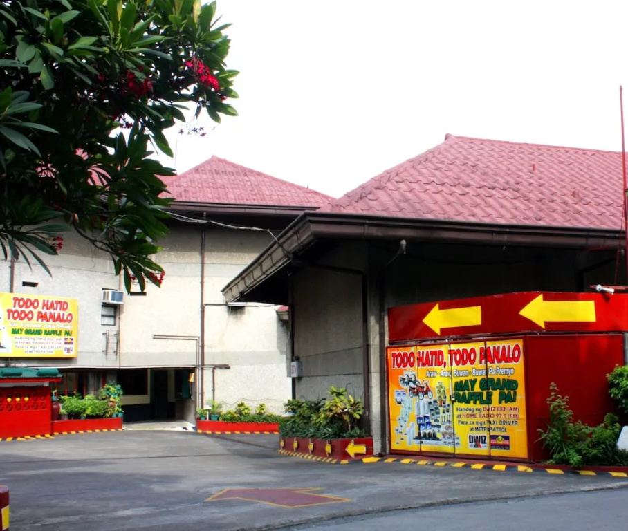 Dahlia Hotel