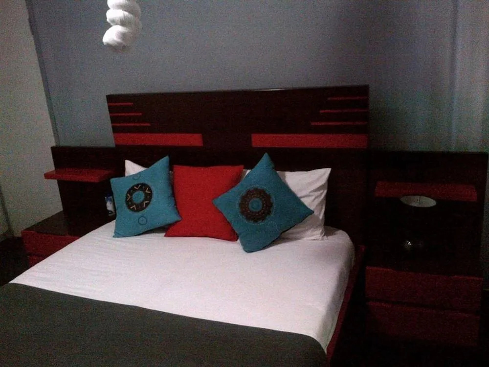 Mist Gardens — фото 2