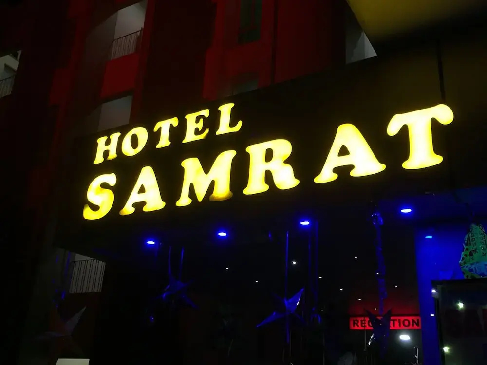 Hotel Samrat