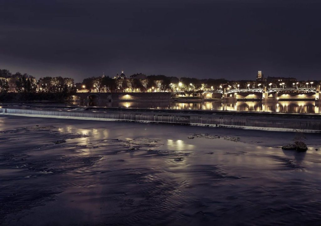 Beach & Waterfront