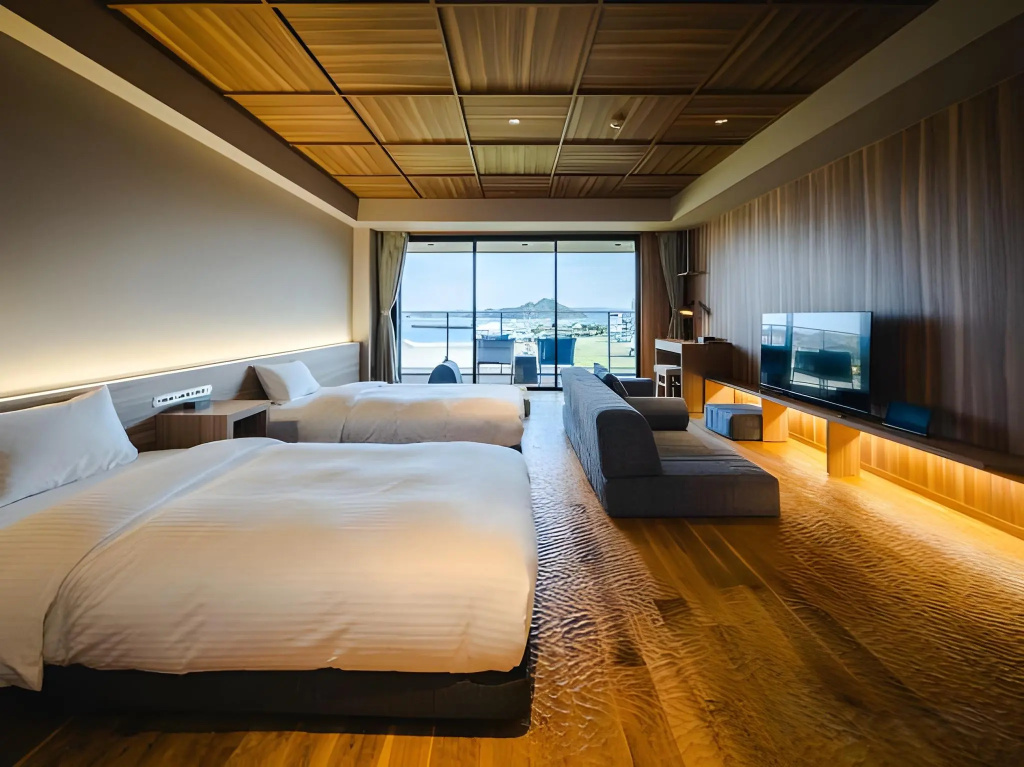 Uno Hotel — 3