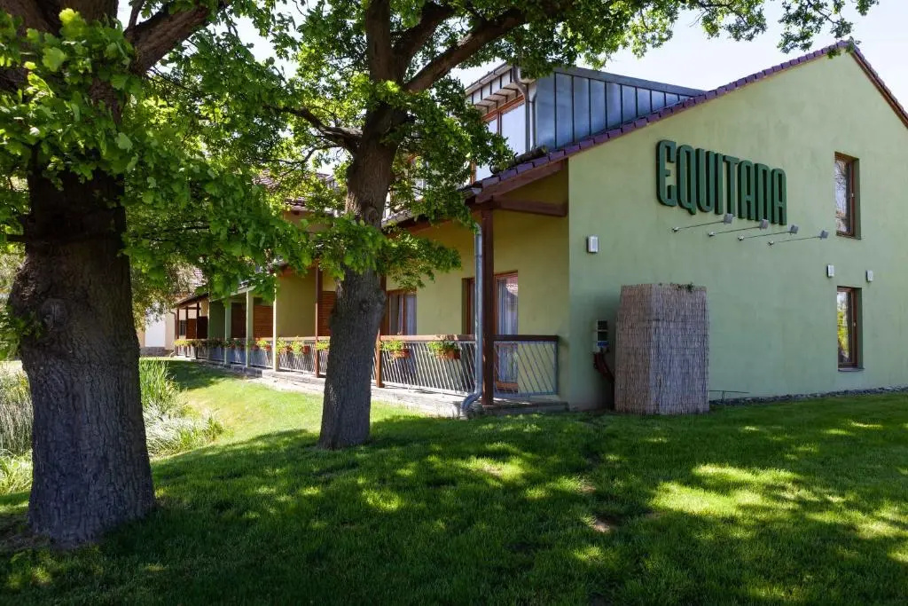 Equitana Hotel Resort - Chambres