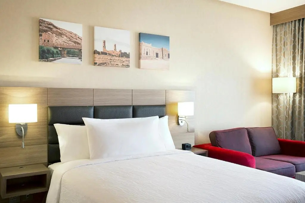 Hilton Garden Inn Tabuk - Chambres