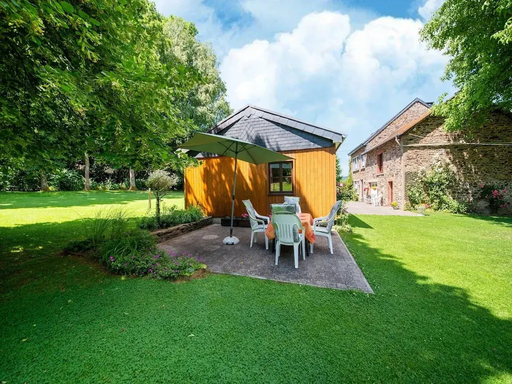 Charming Chalet in Vielsalm