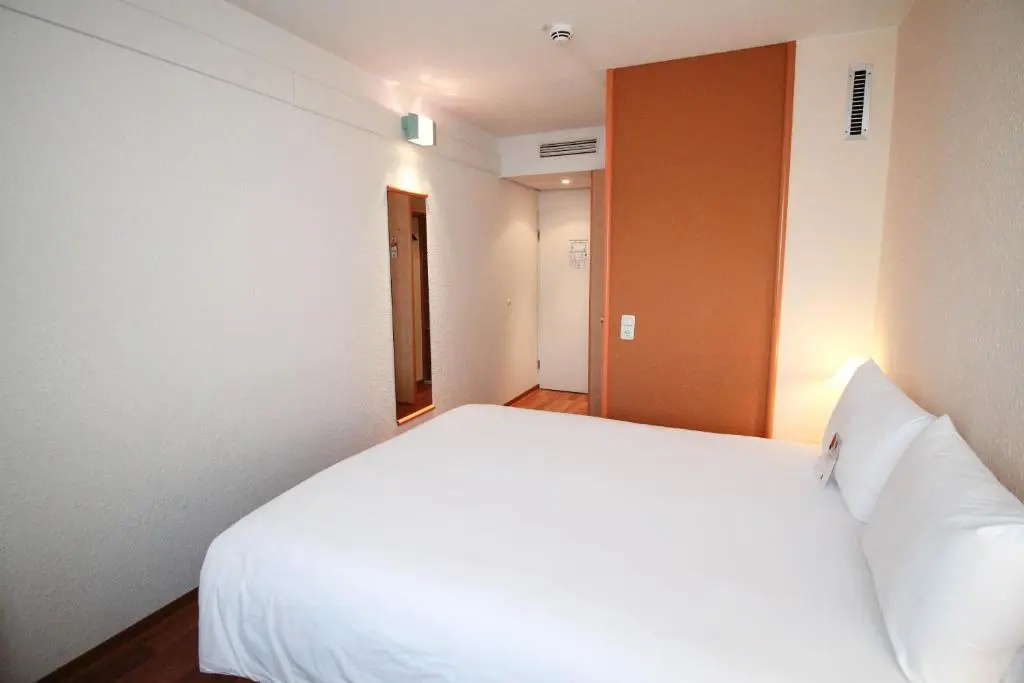 ibis Düsseldorf Hauptbahnhof - Chambres
