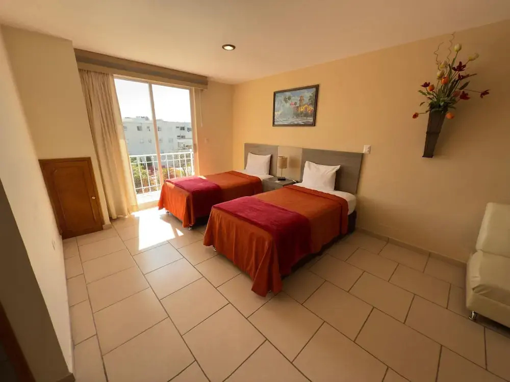 Deluxe Double room (twin beds)