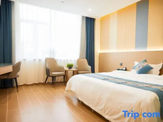 Deluxe Double room (full double bed)