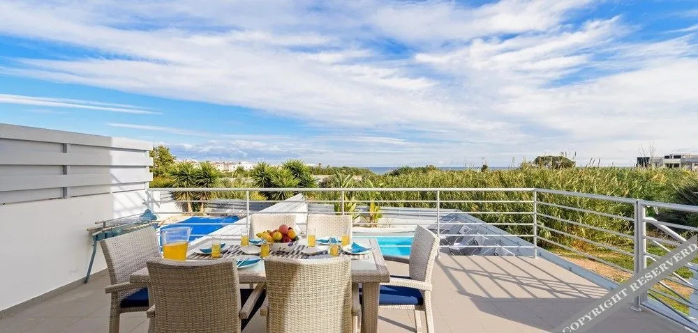 Balcony & Terrace