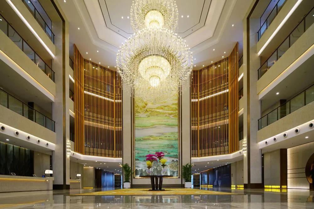 Lobby & Reception