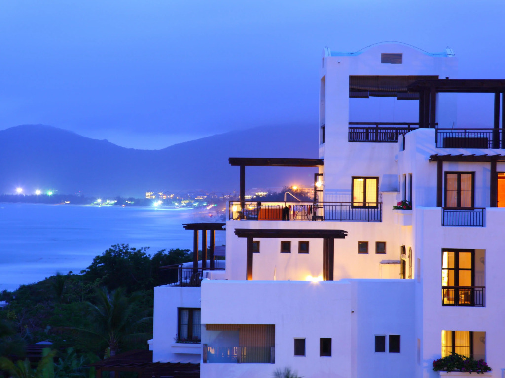 Aegean Suites Sanya Yalong Bay Resort