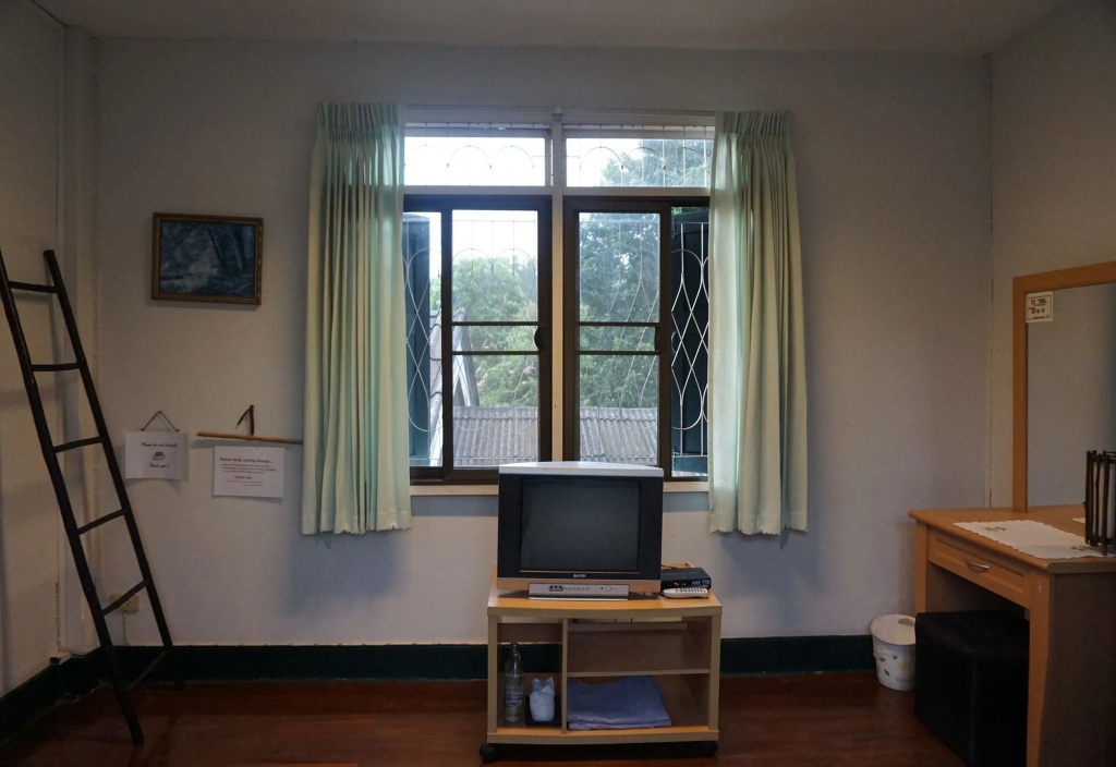 image url