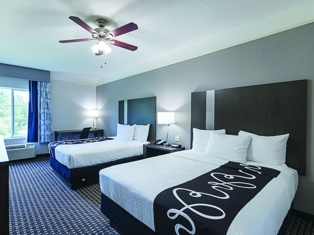 La Quinta Inn & Suites by Wyndham Conroe - Chambres