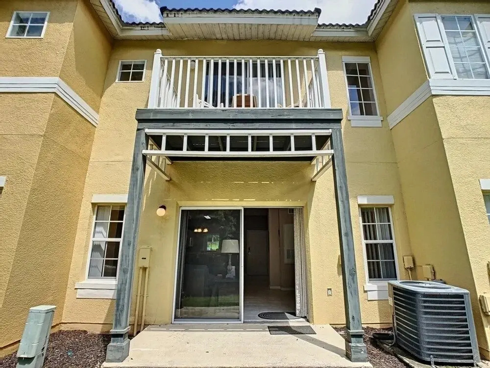 Close To Disney & Clubhouse In Emerald Island 3 Bedroom Townhouse by Redawning