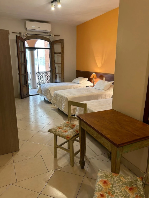 Standard Triple room with balcony
