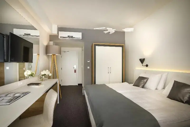 Remisens Hotel Albatros - Chambres