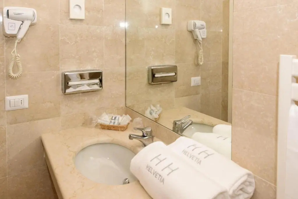 HH Hotel Helvetia - Chambres