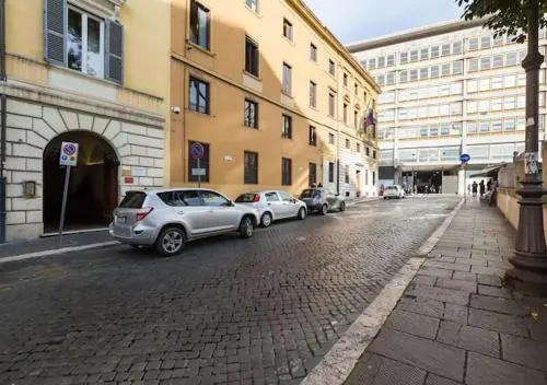 Modern flat near Piazza della Repubblica