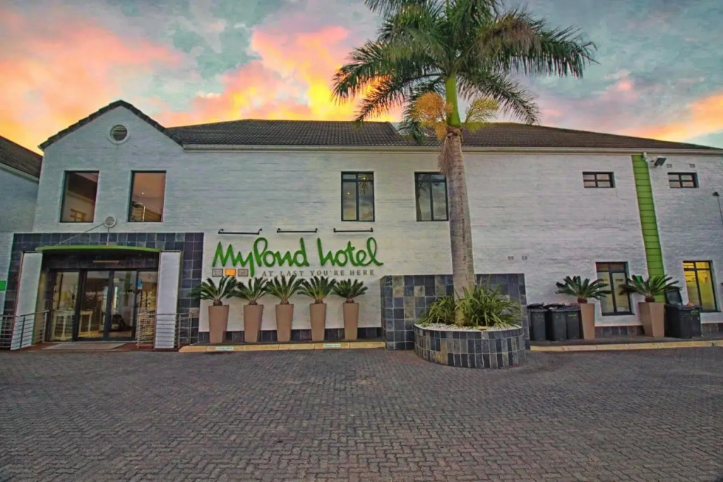 My Pond Hotel