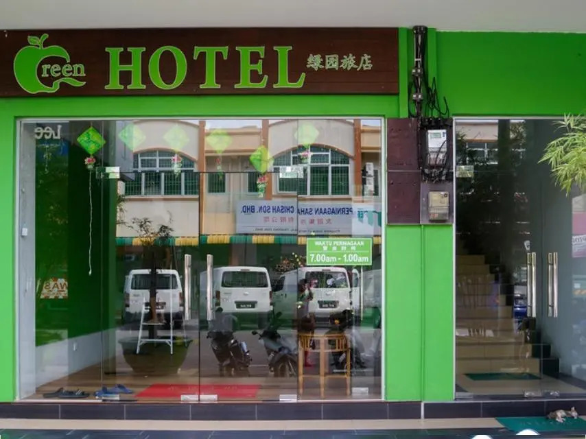 Green Hotel