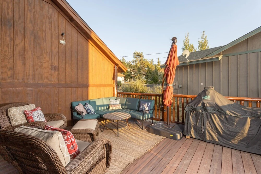 43 - Endless Views 3 Bedroom Home by RedAwning