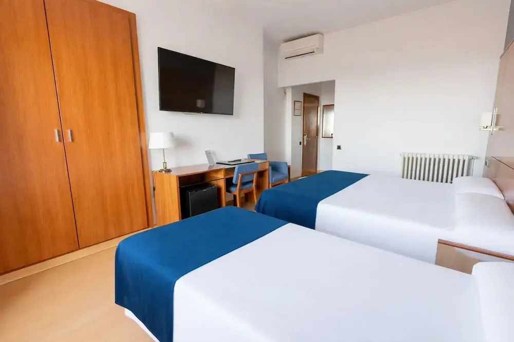 Hotel Sant Jordi - Chambres