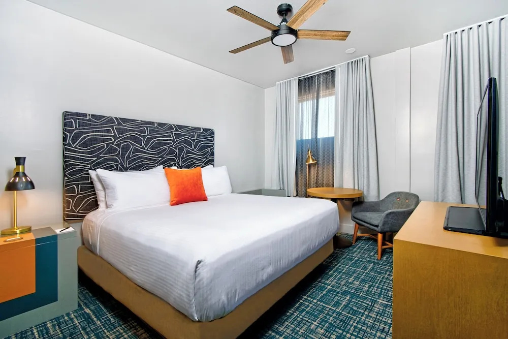 Superior Double room (full double bed)