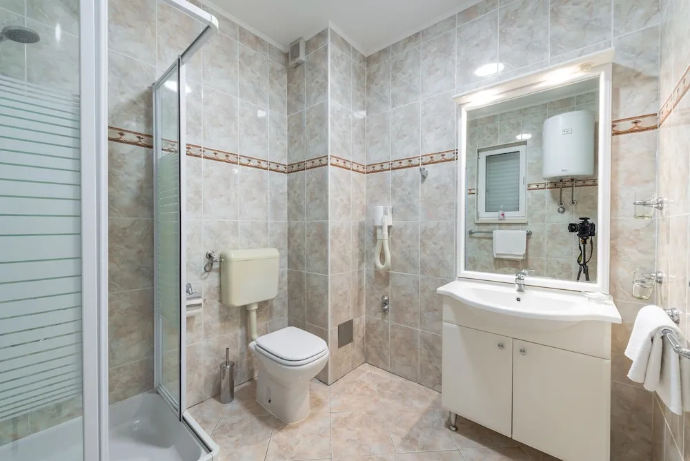 Standard Suite