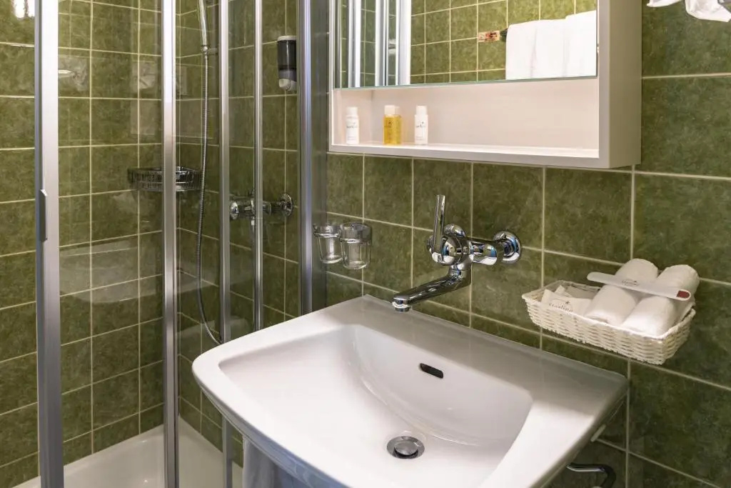 Hotel Ermitage Kandersteg - Chambres
