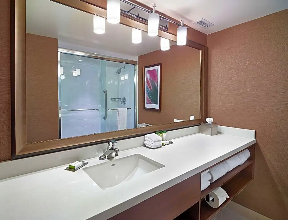 DoubleTree by Hilton Hotel West Edmonton - Chambres