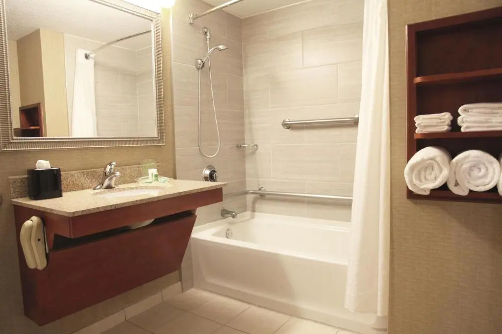 DoubleTree by Hilton Dayton Fairborn - Chambres
