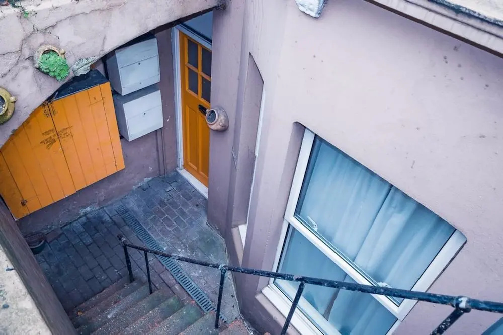2 Bed Apartment In Central Brighton