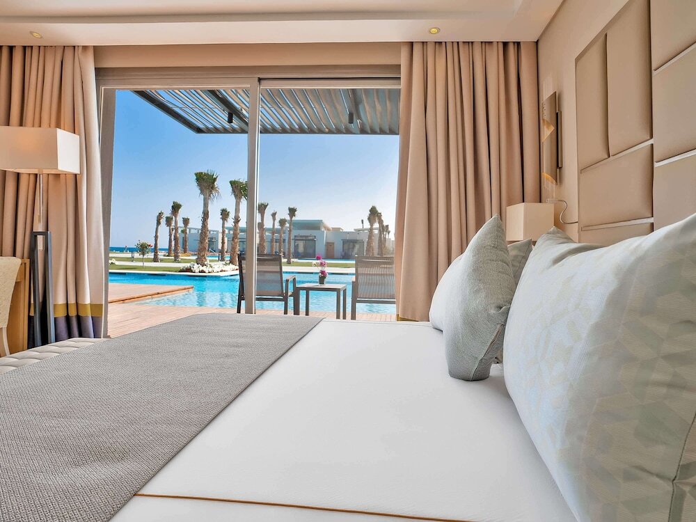 Rixos Premium Magawish Suites And Villas