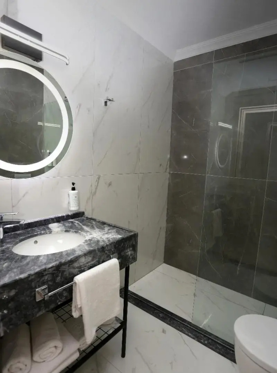 Superior Double room (full double bed)
