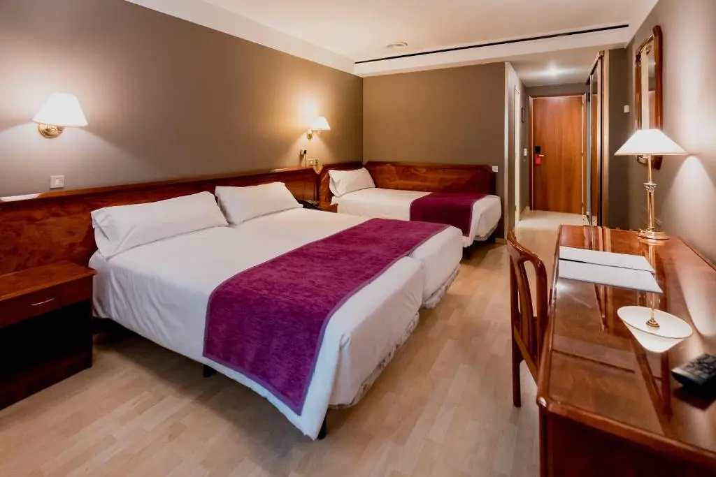Sercotel Delfos Andorra - Chambres