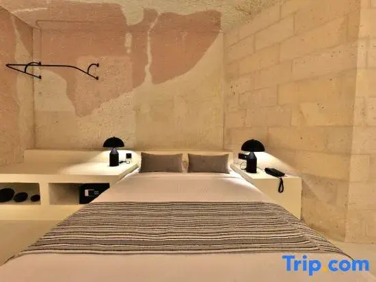 Superior Double room (full double bed)