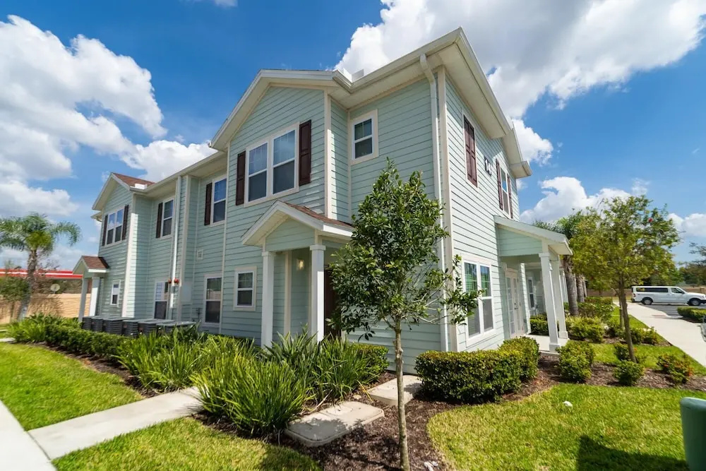November Special at WL 4 Bed 3 Bath ID: 256178