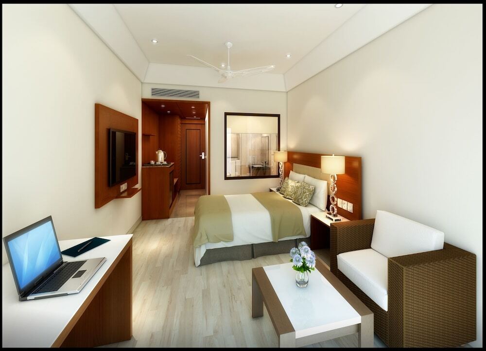 Sobit Sarovar Portico