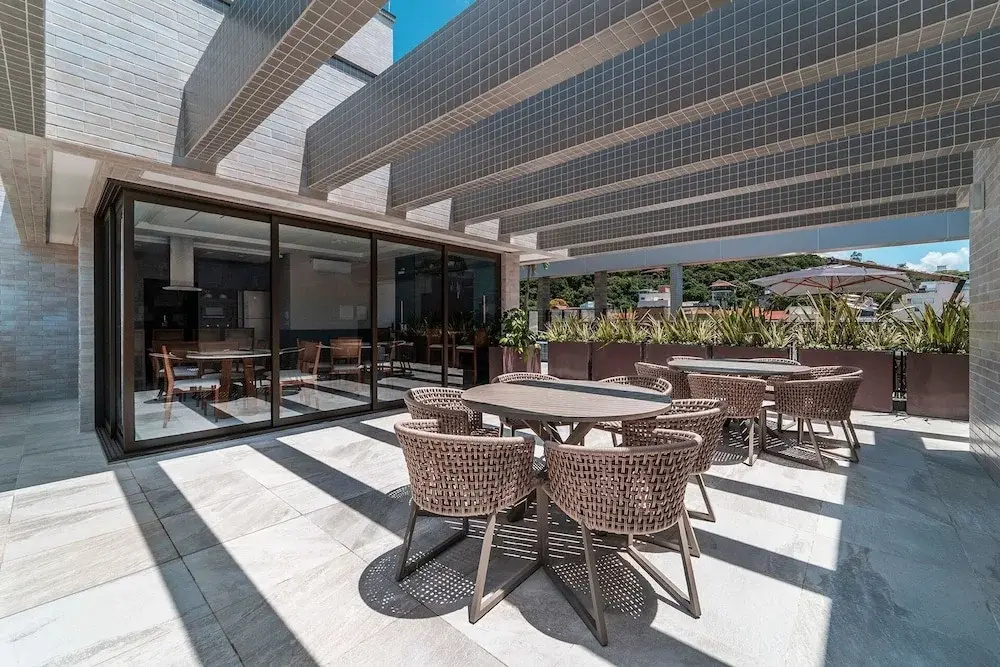 864A Apartamento 2 Suítes Bombinhas SC