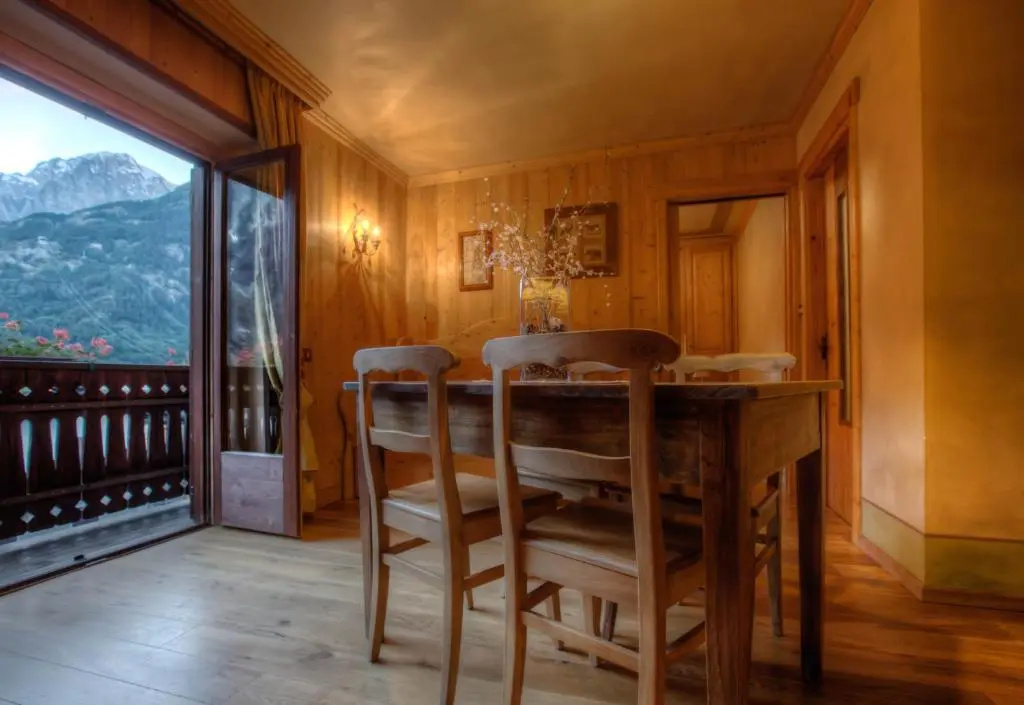 Suite with balcony