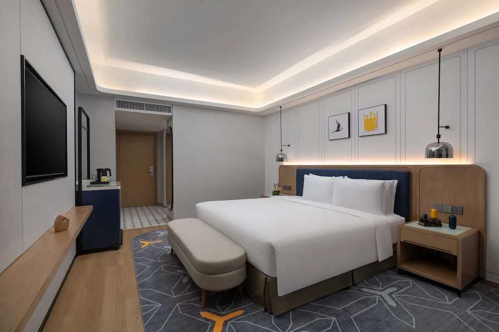 voco Guangzhou Shifu, an IHG Hotel