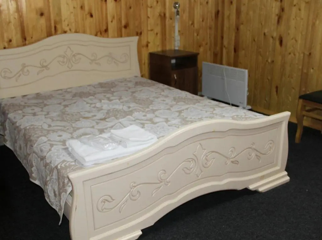 Suite with mountain view