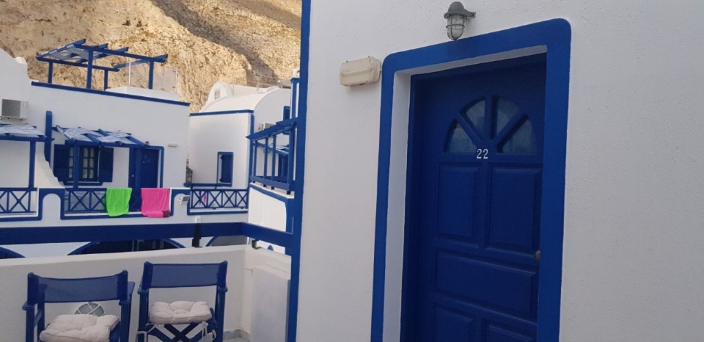 Roula Villa Studios & Apartments