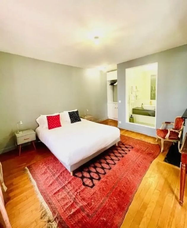 Standard Apartment