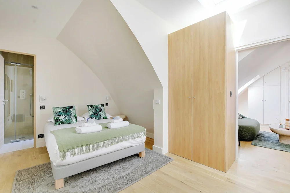 Voir la photo 4 — Apt a/c 1br/2p - Saint-lazare/les Champs Elysee