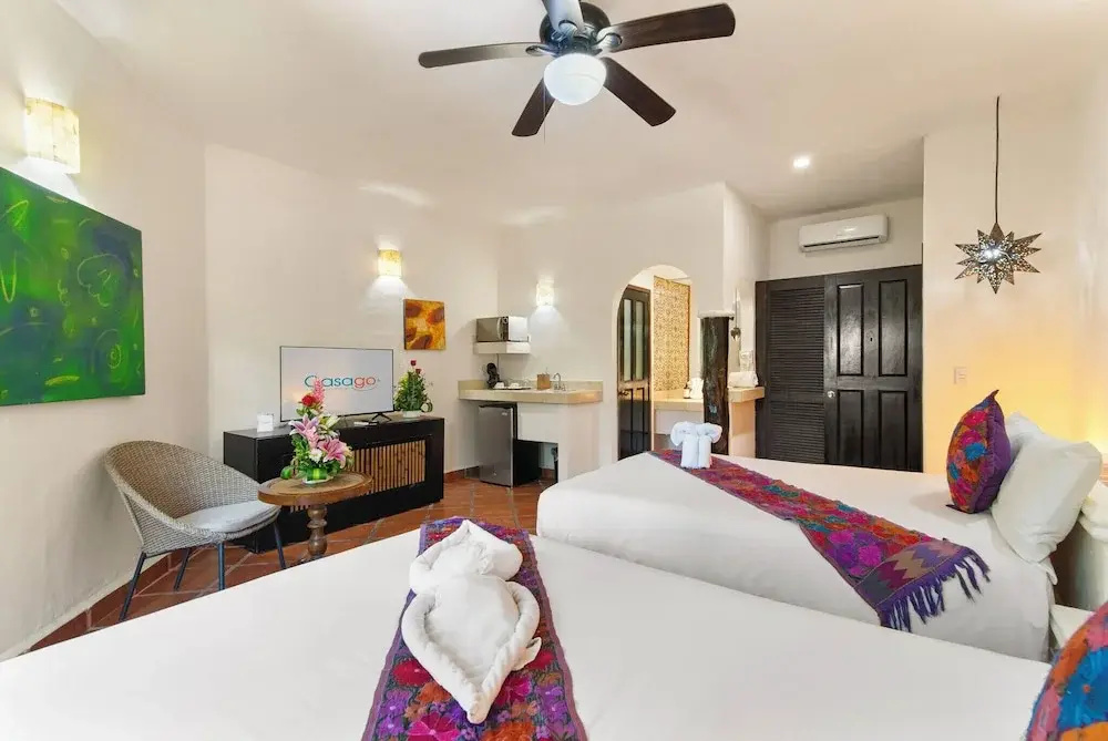 Deluxe Double room with balcony (full double bed)