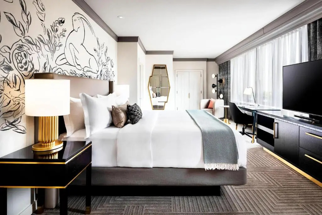 Luxury Double Suite (full double bed)