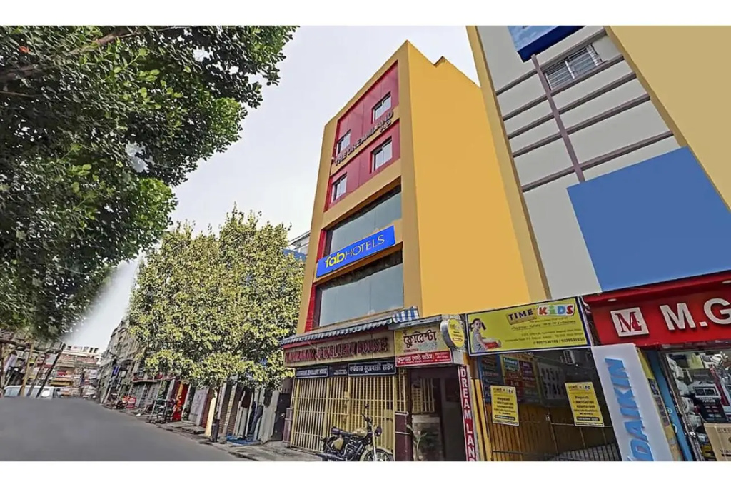 FabHotel Dreamland