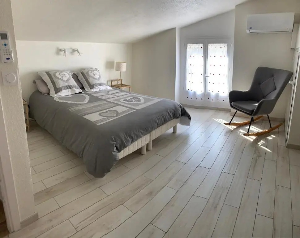 Standard Apartment